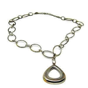 Icing Single Strand Silver Chain Linked Necklace with Open Tear Drop Pendant